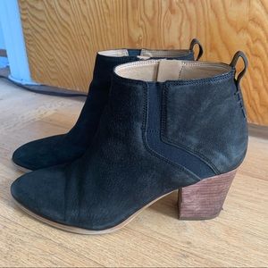 Franco Sarto 9.5 Black Booties